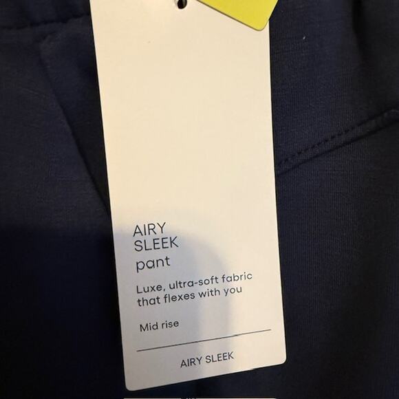 All in Motion Youth Active Pants - Navy Blue - Wide Leg - Draw String- NEW 10/12 - Picture 5 of 6